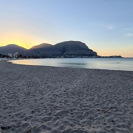 Arima Mondello Apartment Eksteriør bilde