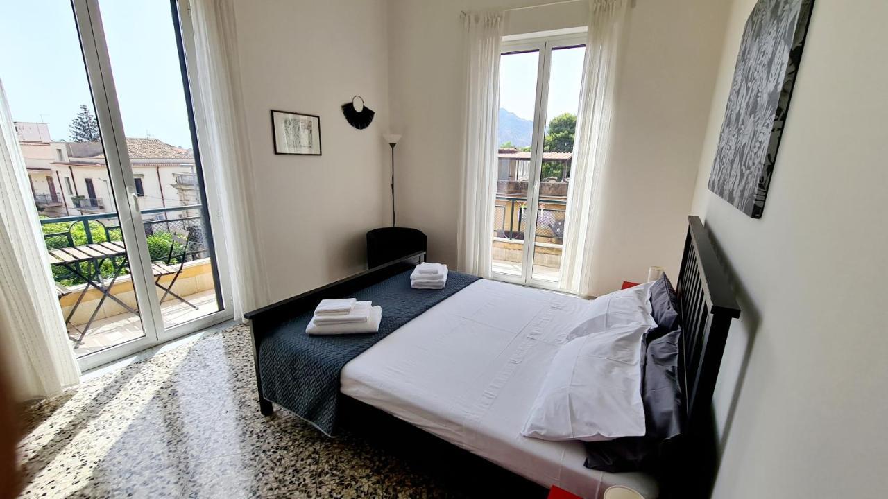Arima Mondello Apartment Eksteriør bilde
